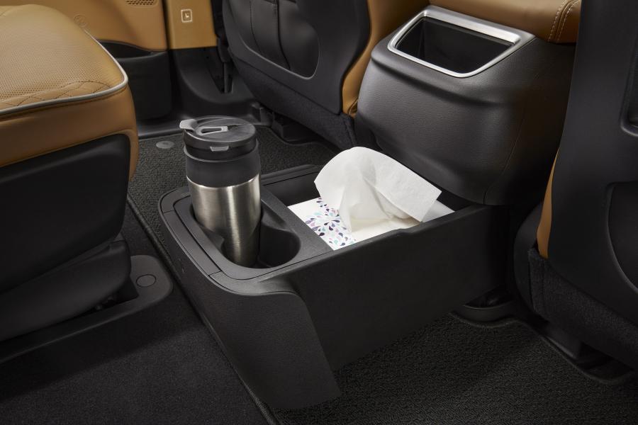 Детали интерьера Chrysler Pacifica Pinnacle AWD (RU) 2020 года  (фото 82 из 82)